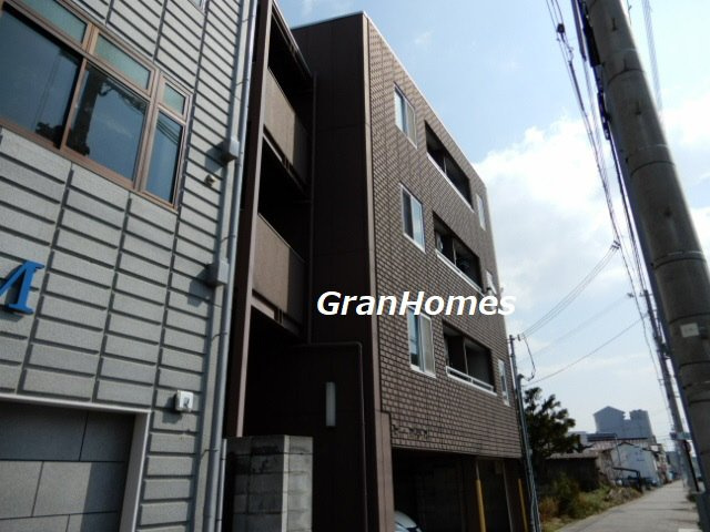 ラ・ブリズの外観