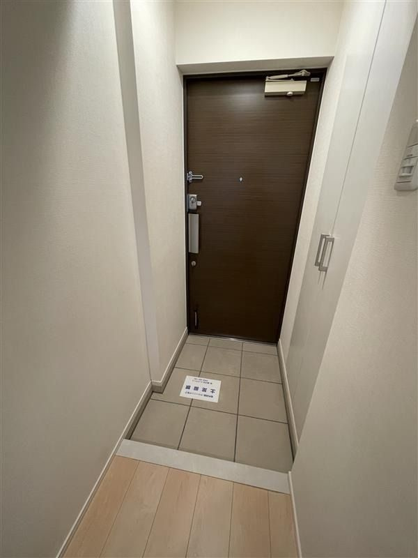 シルヴァー アウルの玄関