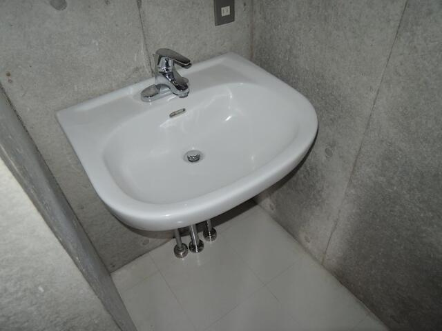 川崎市多摩区菅稲田堤２丁目の賃貸マンションの洗面所|洗面シンク（他室参照）