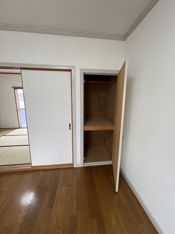 プレステージ小原の収納|6畳