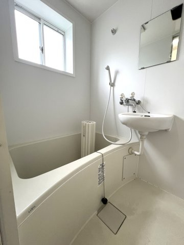 プレステージ小原の浴室