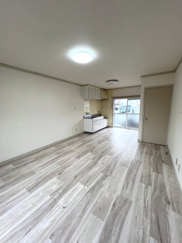 プレステージ小原の居間・リビング