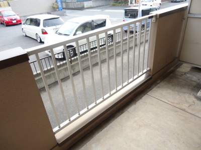 【バルコニー】 | エメローズ南蔵王 | 東向き　※左右反転・イメージ