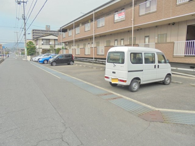 【駐車場】 | エメローズ南蔵王