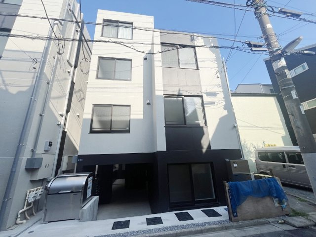 URBAN LUXEの外観|おしゃれな外観です