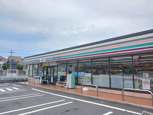 フラワープラザの周辺|セブンイレブン足立古千谷本町３まで256m