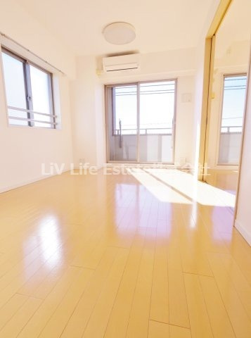 パームスプラザ上北台の居間・リビング