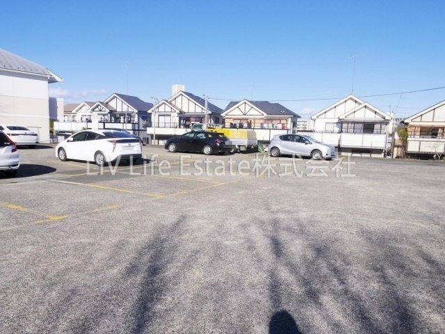 パームスプラザ上北台の駐車場