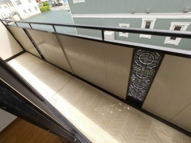 ストーク吉野のバルコニー