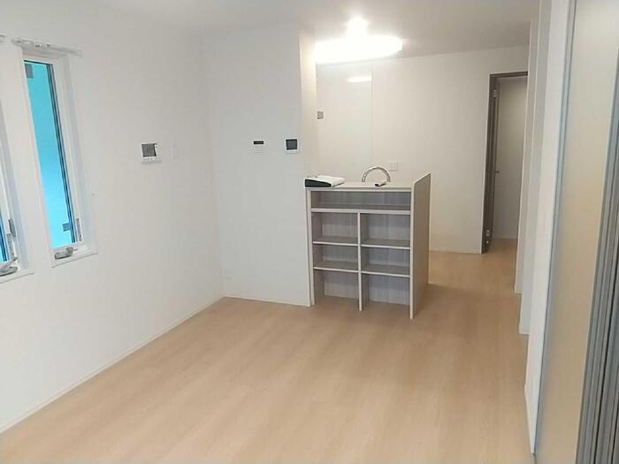 町田市能ヶ谷４丁目のアパートの居間・リビング