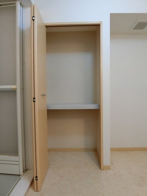 【収納】 | プラシードM | イメージ201号室の写真（反転あり）