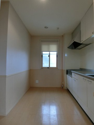 【キッチン】 | プラシードM | イメージ201号室の写真（反転あり）