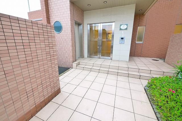 フルーア　ケイのエントランス|安心のオートロック完備マンションです