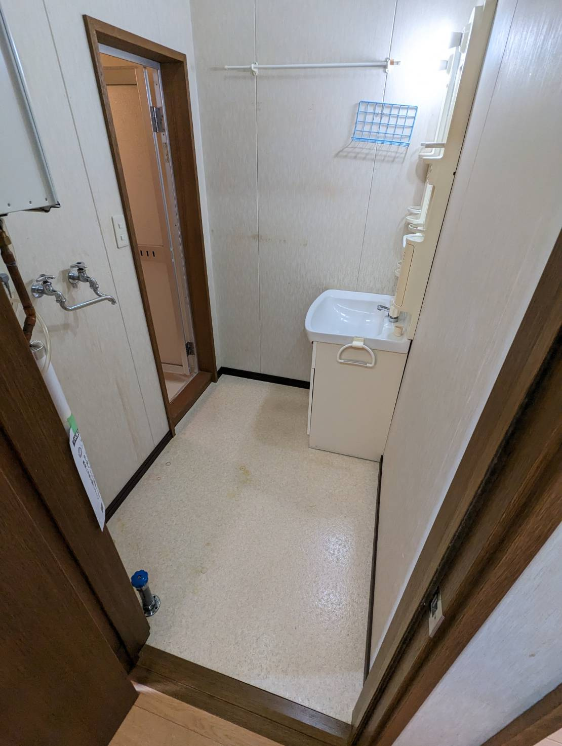 阿寒マンション3の洗面所