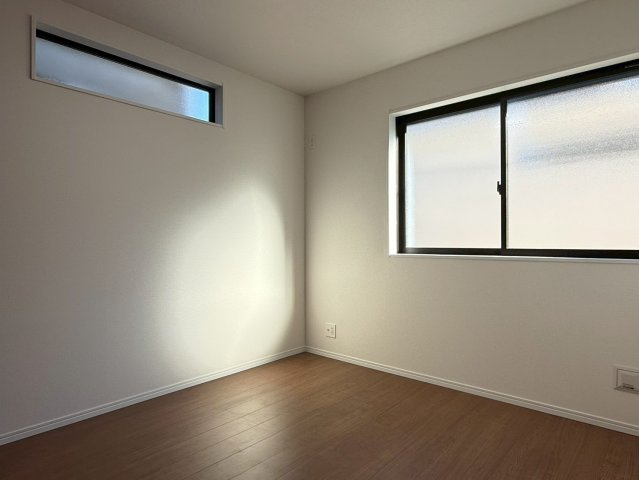 川口市芝宮根町　新築一戸建て　A号棟の洋室|コンパクトで使いやすい洋室です