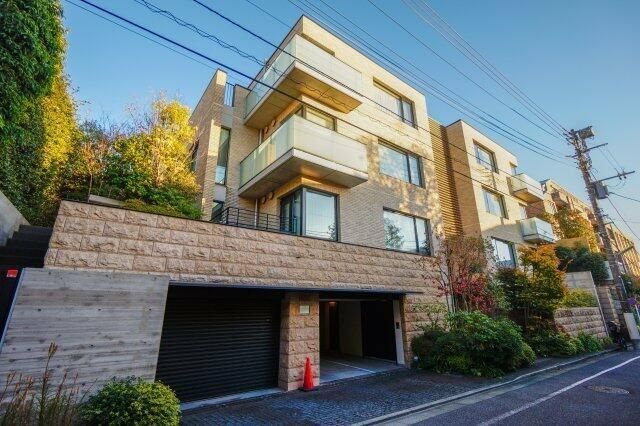 グランドメゾン代沢