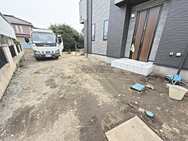 入間市大字下藤沢・全1棟　新築一戸建　～大型3LDK×収納充実～の駐車場|カースペース2台