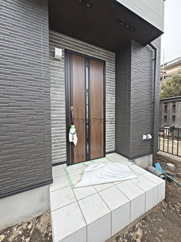 入間市大字下藤沢・全1棟　新築一戸建　～大型3LDK×収納充実～の玄関