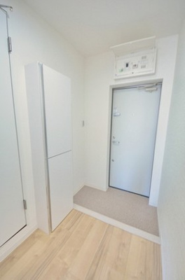 【玄関】 | ミレニアス西荻 | シューズボックス完備。。