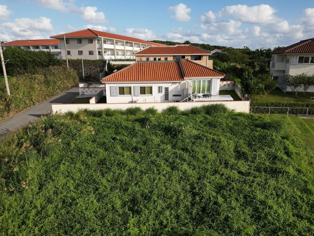 石垣市新川フサキの土地の周辺