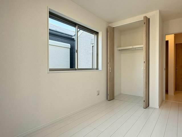 川口市芝宮根町　新築一戸建て　B号棟の洋室|洋室です