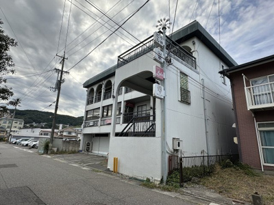 【前面道路含む現地写真】 | 岡谷市本町4丁目 中古ビル | 外観