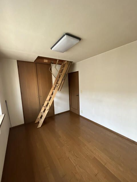 東久留米市小山５丁目の中古一戸建の洋室