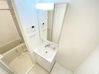 【独立洗面台】 | S-RESIDENCE堺筋本町Deux