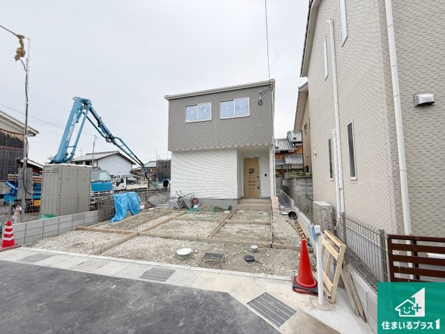 京田辺市草内穴口　第1期　新築一戸建ての外観|現在建築中！落ち着いた街並みで新生活を始めることが出来そう！周辺の物件も併せてご紹介させて頂きます！