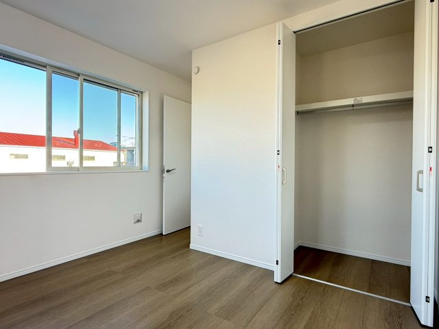 川口市芝宮根町　新築一戸建て　C号棟の収納|たっぷりとした収納スペースです