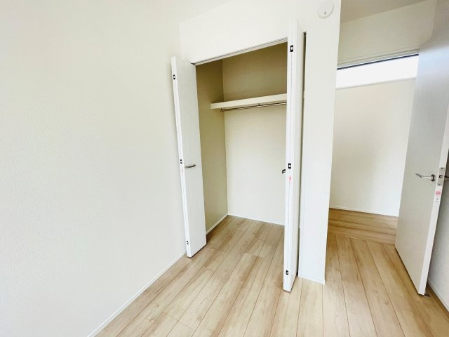 岡崎市本宿茜　新築分譲住宅　全1棟　A号棟の収納|豊富な数のクローゼットには、衣類、日用品、家族の思い出まで大切に保管できます♪
