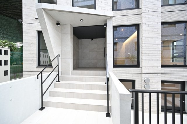 Ｌｅ　Ｎｉｄ　日本橋のエントランス|毎日通るエントランスはこのようになっています