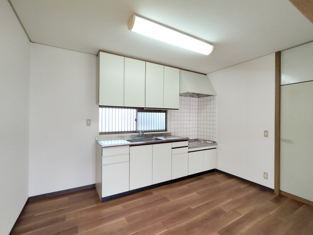 左京３丁目戸建のキッチン