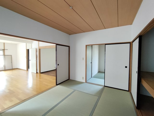 左京３丁目戸建の和室