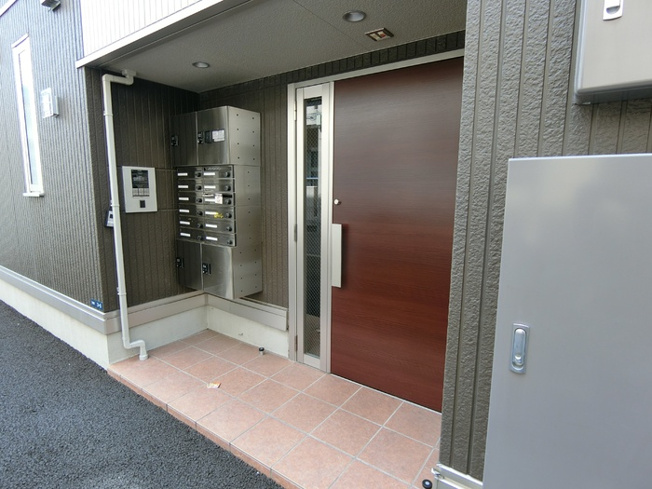 【エントランス】Ｄ－ｒｏｏｍ志波町