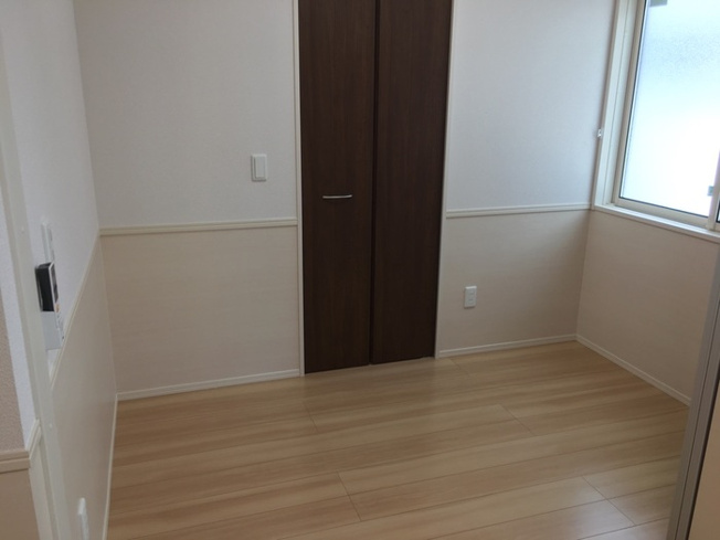 【寝室】Ｄ－ｒｏｏｍ志波町