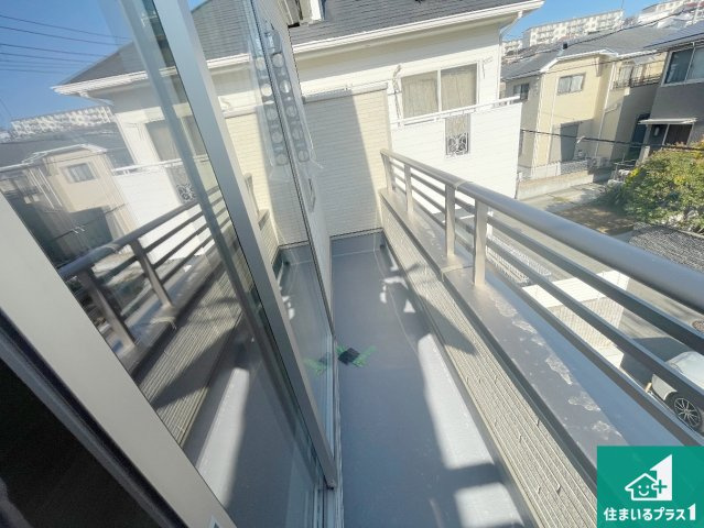 神戸市垂水区青山台　新築一戸建てのバルコニー|日当たりのよいバルコニー！お部屋が開放的に！