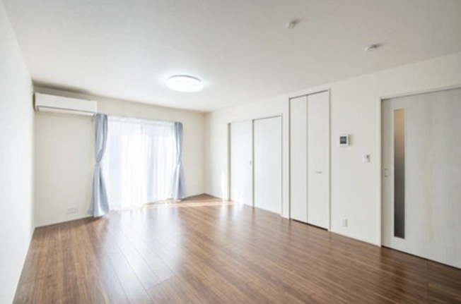 【居間・リビング】 | 久喜市久喜北2丁目　中古戸建