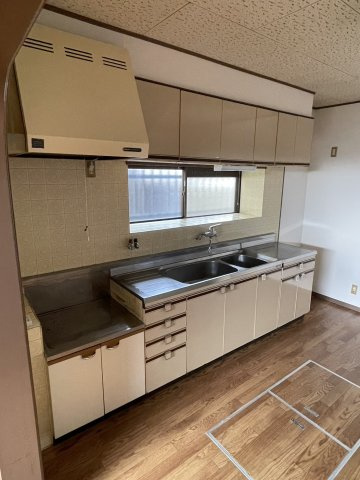 金ヶ崎戸建のキッチン