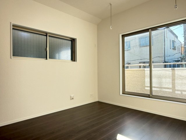 川口市芝宮根町　新築一戸建て　E号棟の寝室|寝室です