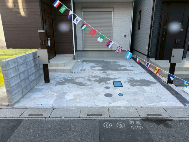 川口市芝宮根町　新築一戸建て　E号棟の駐車場|駐車場の用意があります