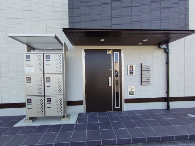 D-avance上六名Ⅱのエントランス