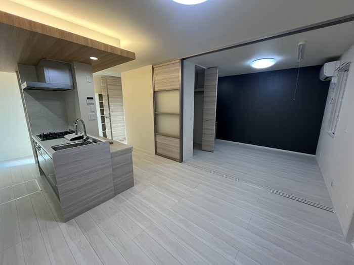 D-avance上六名Ⅱの居間・リビング