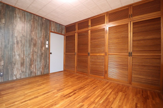 【洋室】 | 鳥堀4丁目戸建