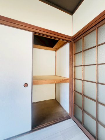 福田5丁目貸家の収納