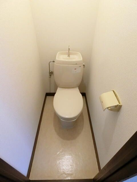 パインハイツのトイレ