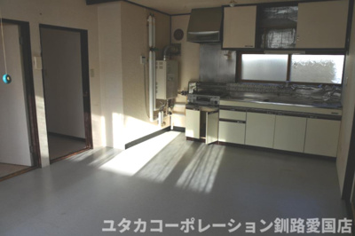 【キッチン】 | 興津4丁目91-185、187売家