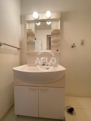 サンディグノ帝塚山　東粉浜小学校区の洗面所|サンディグノ帝塚山　洗面台