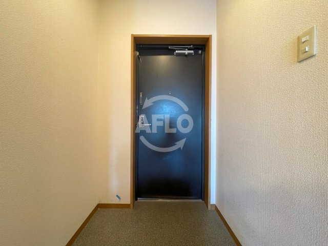 サンディグノ帝塚山　東粉浜小学校区の玄関|サンディグノ帝塚山　玄関