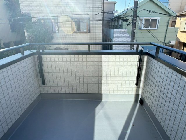 川口市芝宮根町　新築一戸建て　F号棟のバルコニー|落ち着いた時間を過ごせるバルコニーです